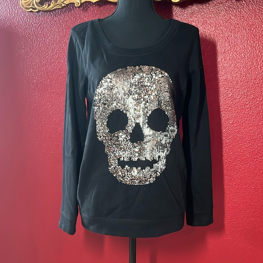 Express size small black sweatshirt skull